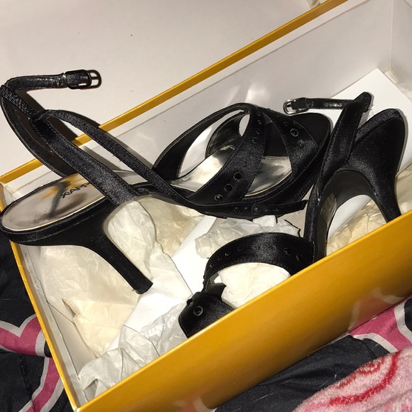 8th grade prom shoes - Picture 2 of 4